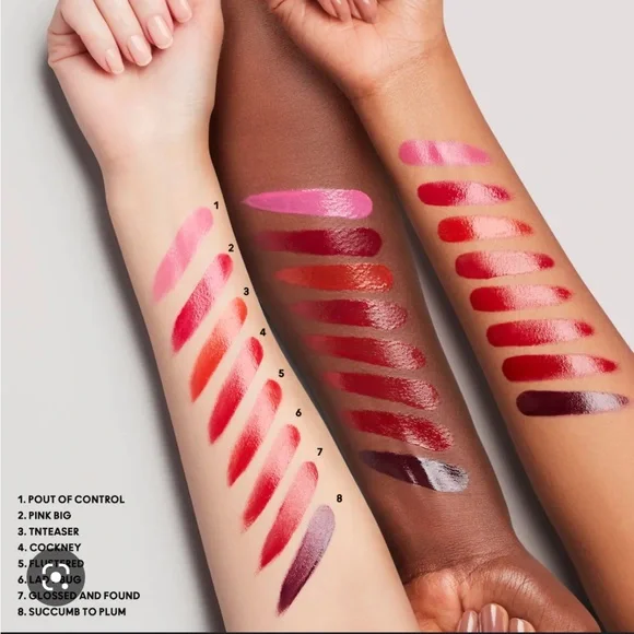 Lustreglass lipstick - pout of control - Picture 5 of 7